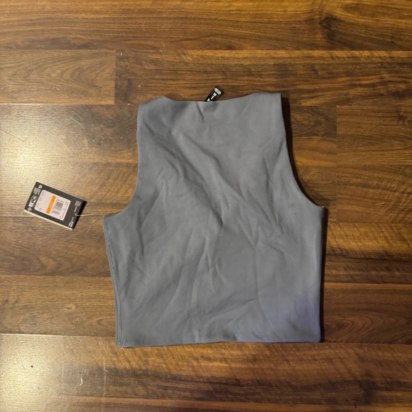 Under armour Movement Fitted Crop Tank - Picture 2 of 3